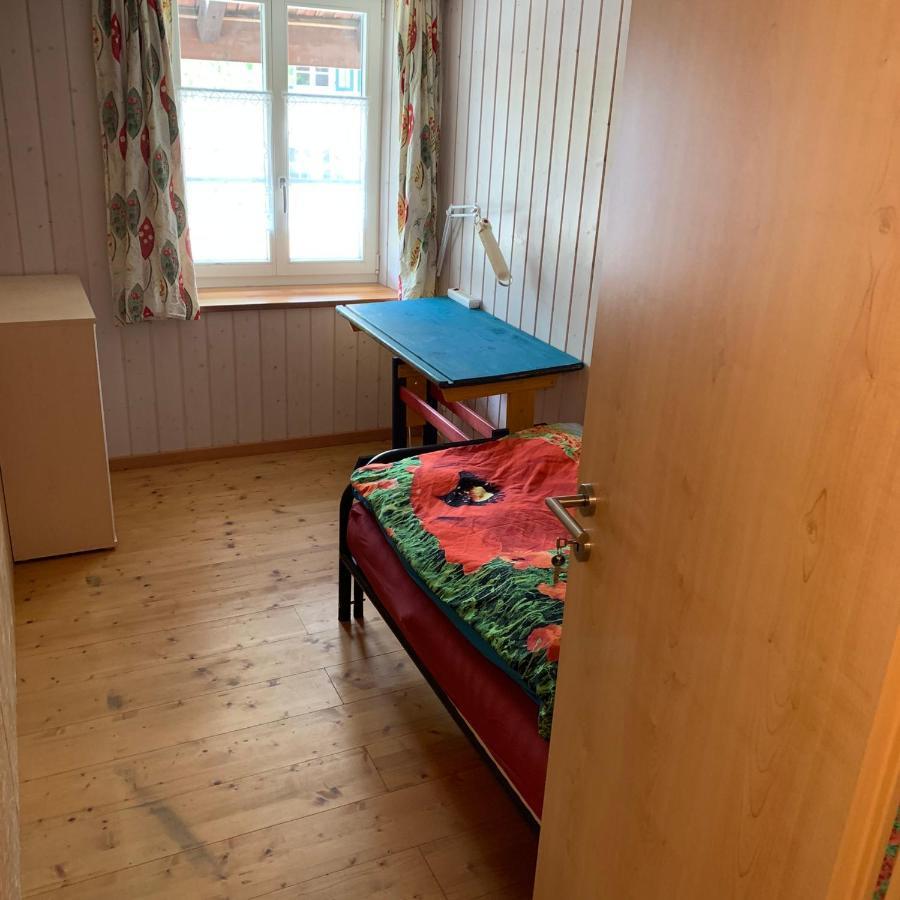 Stadtrand Winterthur Apartment Wiesendangen Bagian luar foto